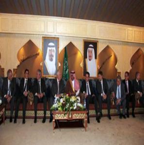 الهيئات الاقتصادية في الرياض الأمير مقرن: "اللبنانيين على اختلافهم، مرحّبا بهم في المملكة "بلدهم الث
