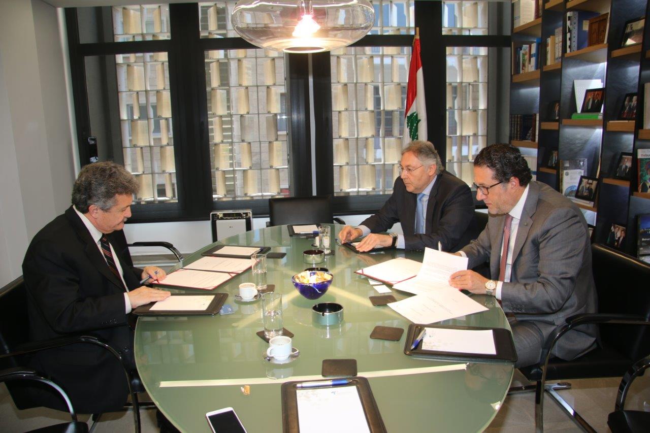 بيان توقيع اتفاق لانضمام اتحاد الغرف اللبنانية الى المنتدى العالمي للمؤسسات المتوسطة والصغيرة Tunc Uyanik